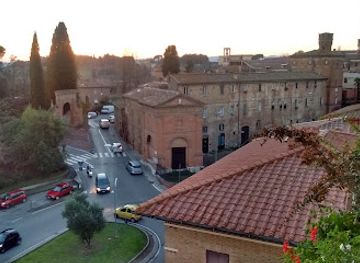 italy/siena/attraction/the-palace-of-the-devils