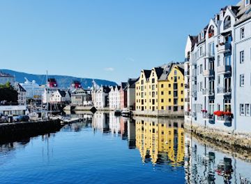 norway/more-og-romsdal/attraction/molja-lighthouse