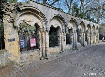 united-kingdom/york/attraction/dean-s-park