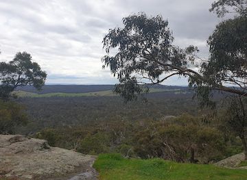 australia/central-victoria/attraction/melville-caves-lookout