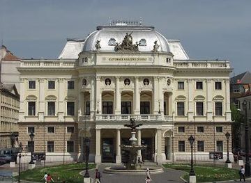 slovakia/trnava/attraction/slovak-national-theatre-historical-building
