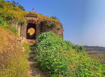 india/northern-plains/attraction/chandan-fort