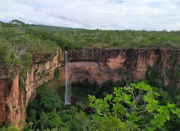 brazil/chapada-dos-guimaraes-national-park/attraction/valentine-s-waterfall