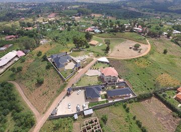 uganda/queen-elizabeth-national-park/attraction/nkokonjeru-tombs