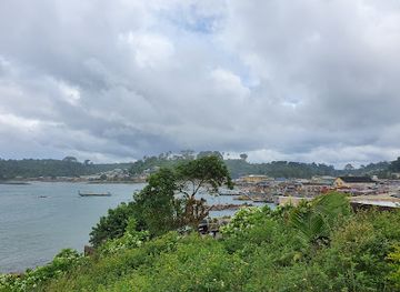 ghana/western-region/attraction/fort-metal-cross-tortoisepath-com