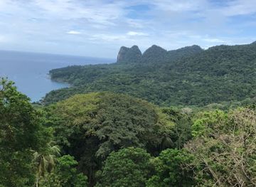 sao-tome-and-principe/praia-banana/attraction/roca-do-terreiro-velho