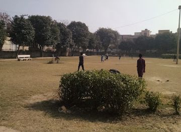 pakistan/lahore/johar-town/attraction/luqman-park