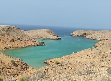 oman/muscat-governorate/attraction/bandar-al-khairan-viewpoint