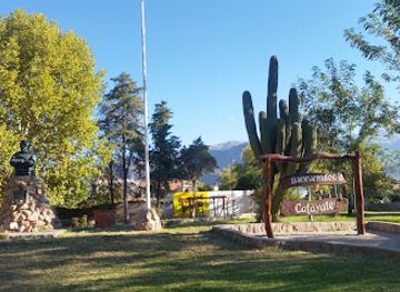 argentina/cafayate/attraction/plaza-gral-martin-guemes