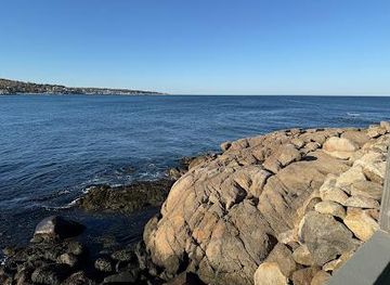 new-hampshire/exeter/attraction/bearskin-neck