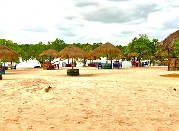 sierra-leone/moyamba-district/attraction/bamba-beach-mugomeh-investment