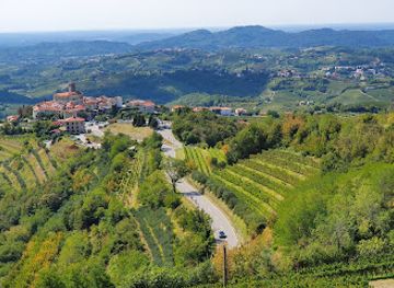 slovenia/nova-gorica/attraction/gonjace-lookout-tower