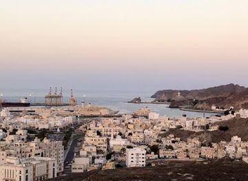 oman/muscat/muttrah/attraction/mutrah-full-view