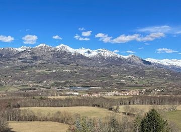 france/ecrins-national-park/attraction/monument-de-la-resistance