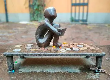 Iron Boy - Boy watching the moon