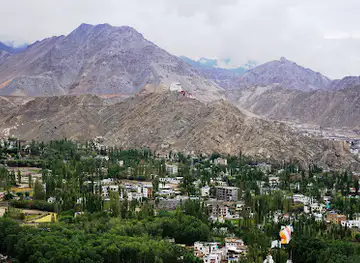 Shanti Stupa