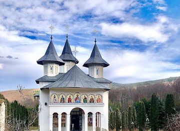 romania/neamt/attraction/natural-park-vanatori-neamt