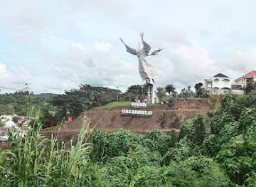 indonesia/southeast-sulawesi/attraction/yesus-memberkati-statue