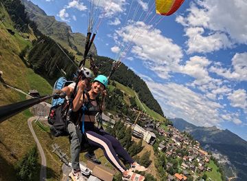 switzerland/murren/attraction/paragliding-muerren