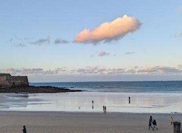 france/saint-malo/attraction/chaussee-du-sillon-bords-de-mer