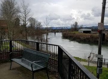washington/everett/attraction/river-trail