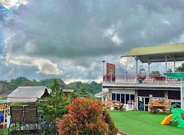 philippines/northern-mindanao/attraction/the-new-jmcc-peak