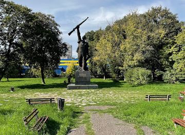 bosnia-and-herzegovina/tuzla/attraction/spomenik-husinskim-rudarima