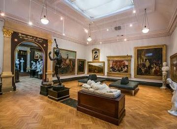 united-kingdom/dorset/attraction/russell-cotes-art-gallery-museum
