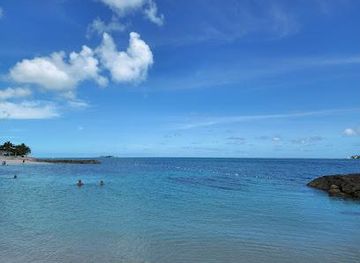 the-bahamas/nassau/attraction/saunders-beach