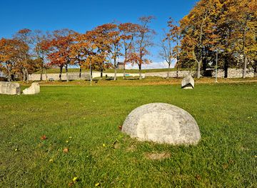 estonia/kuressaare-castle/attraction/skulptuur-suur-muna