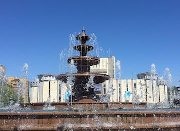 kazakhstan/semey/attraction/central-plaza