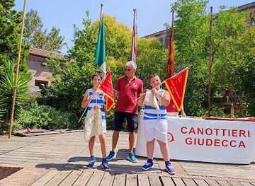 italy/venice-lido/attraction/reale-societa-canottieri-francesco-querini