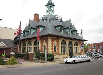 tennessee/clarksville/attraction/customs-house-museum-and-cultural-center