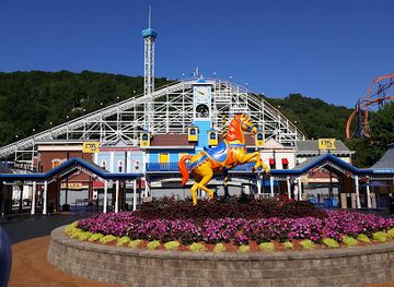 connecticut/mohawk-mountain-ski-area/attraction/lake-compounce-amusement-water-park