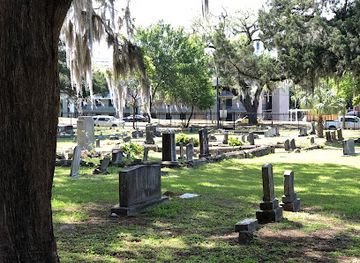 florida/tallahassee-area/attraction/old-city-cemetery
