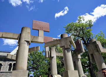 canada/ottawa/attraction/canadian-tribute-to-human-rights