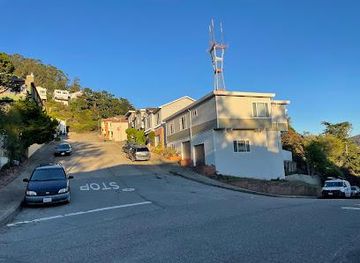 california/muir-woods-national-monument/attraction/sutro-tower