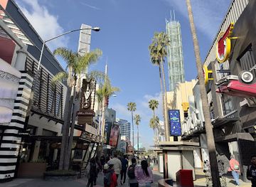 california/burbank/attraction/universal-citywalk-hollywood