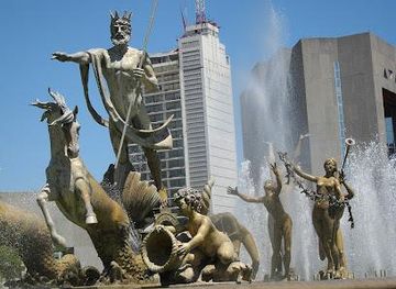 mexico/monterrey/attraction/fuente-de-neptuno
