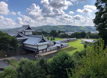 japan/kanazawa/kanazawa-castle-park/attraction/hommaru-enchi-park