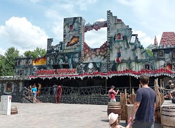 hungary/debrecen/attraction/round-forest-adventure-park