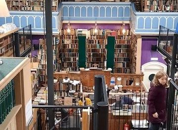 united-kingdom/inverness/attraction/leakey-s-bookshop