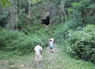 trinidad-and-tobago/sangre-grande/attraction/lopinot-cave
