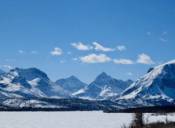 montana/the-glacier-country/attraction/glacier-guides-and-montana-raft