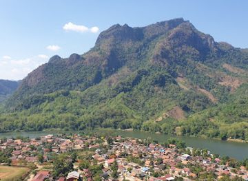 laos/northern-laos/attraction/sleeping-lady-peak-view-point