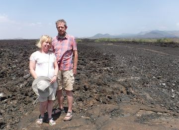 kenya/chyulu-hills-national-park/attraction/chaimu-crater-viewpoint