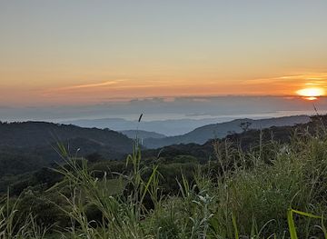 costa-rica/rincon-de-la-vieja-national-park/attraction/mirador-valle-escondido-preserve