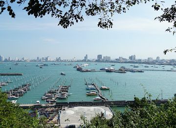 thailand/pattaya/attraction/khao-phra-tamnak-viewpoint