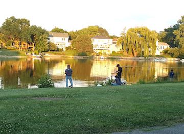 illinois/arlington-heights/attraction/lake-terramere-park