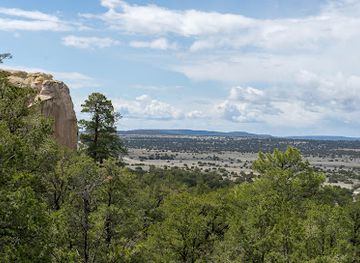 new-mexico/north-central-new-mexico/attraction/el-morro-national-monument
